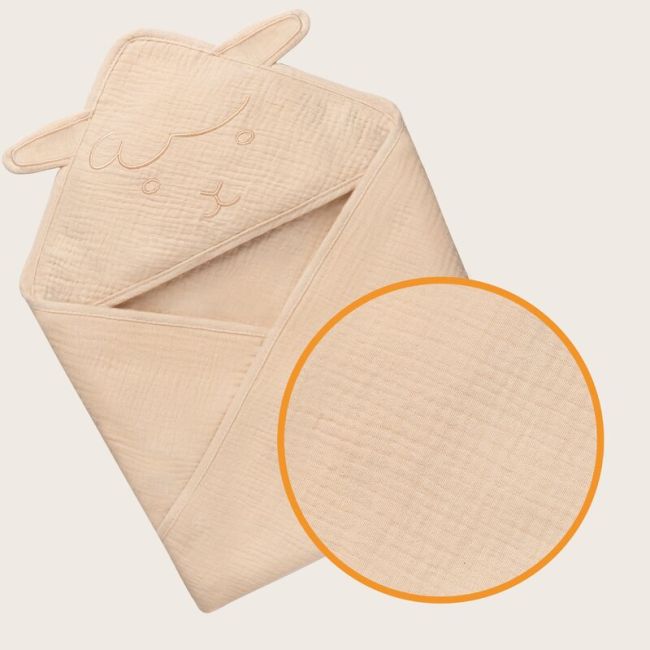 Prosop de baie, Lionelo, Cu gluga, Din muselina, 100% bumbac, 80x80 cm, Absorbtie eficienta, Bej deschis BYNLO-MUSLIN_HOODED_TOWEL_BEIGE_SAND