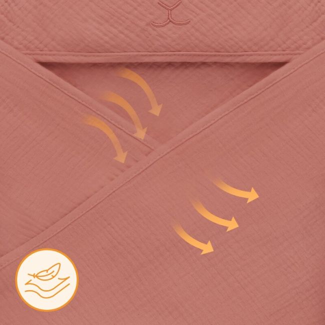 Prosop de baie, Lionelo, Cu gluga, Din muselina, 100% bumbac, 80x80 cm, Absorbtie eficienta, Rosu BYNLO-MUSLIN_HOODED_TOWEL_RED_CORAL