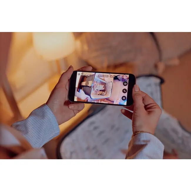 Video monitor, Lionelo, Babyline Go, Cu aplicatia dedicata Lionelo Smart, Mod de noapte 8m, Cu functie de iluminare, Pana la 5h functionare wireless, Comunicare bidirectionala, Rotatie 180 grade, Alb BYNLOC-BABYLINE_GO