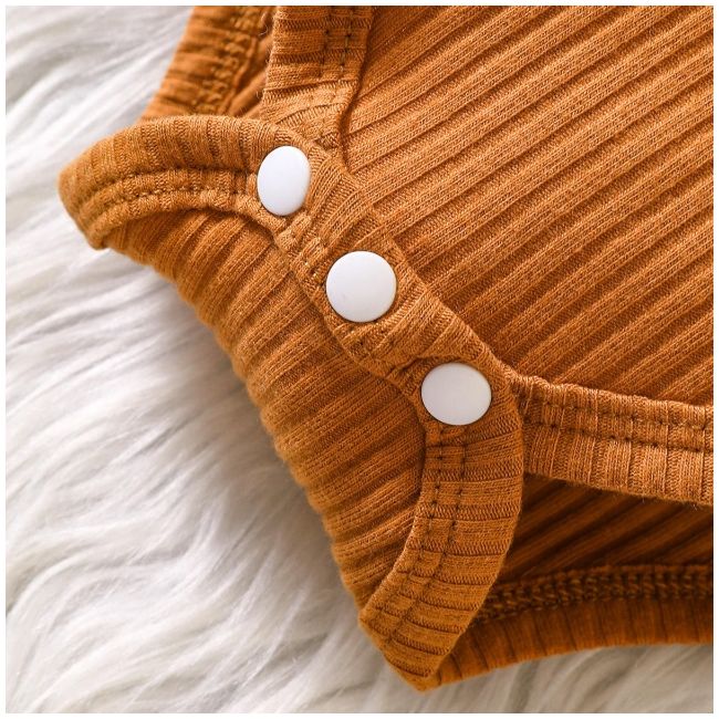 Costumas cu body maro si fustita in carouri - teddy mdhmm-352-r2