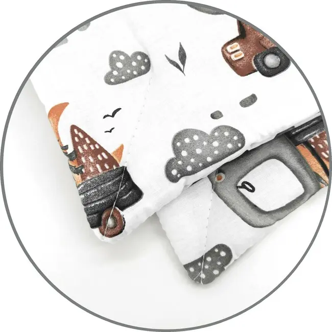 Lenjerie patut cu 5 piese, MimiNu, Cu cearceaf 120x60 cm, Pilota, Pernuta, 2 aparatori, Din bumbac certificat Oeko Tex Standard 100, Cars Grey BYN6426972026277