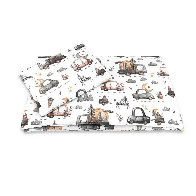 Lenjerie patut cu 5 piese, MimiNu, Cu cearceaf 120x60 cm, Pilota, Pernuta, 2 aparatori, Din bumbac certificat Oeko Tex Standard 100, Cars Grey BYN6426972026277