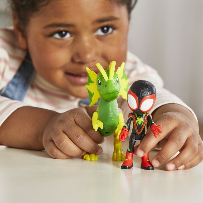 SPIDEY SI PRIETENII MARVEL DINO WEBS MILES SPIN MORALES SI MARVEL'S ELECTROSAURUS VIVF9478_G0121