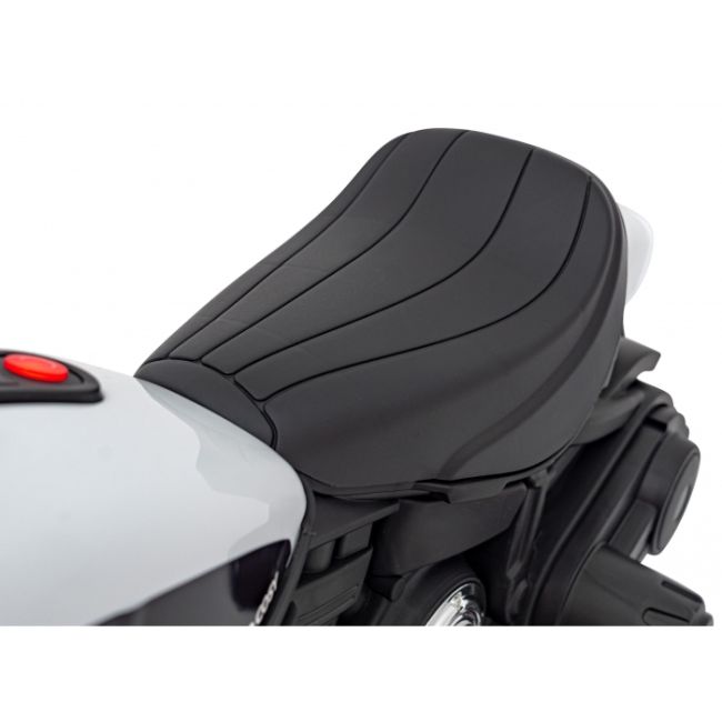 Motocicleta electrica chopper faster ahl008, roti si scaun din plastic, 78x30x55 cm, putere 20w - alb edeedipa.ahl008.bia