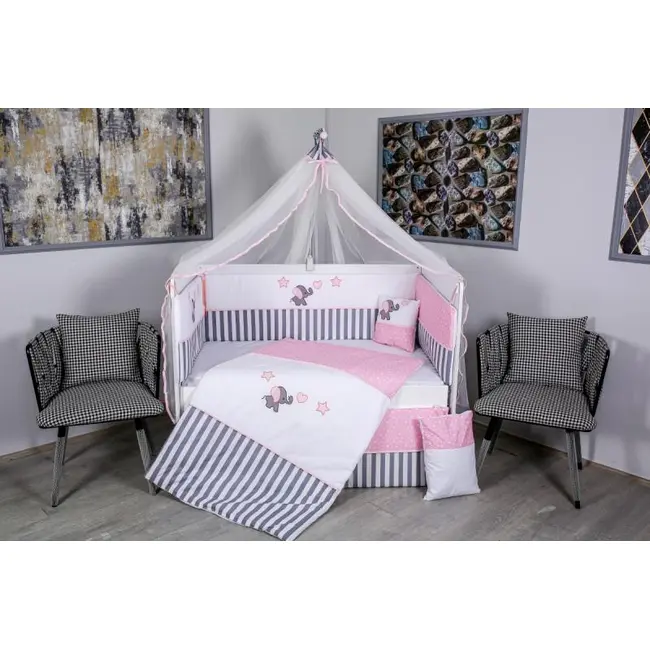 Set Lenjerie MyKids 9 piese Elephant gri-roz fara baldachin 120x60 cm + Covoras Mykids Carpet VP03 160x100 cm 00081948