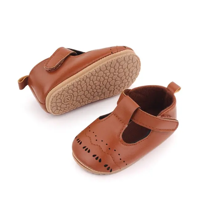 Pantofi maro pentru fetite - lolyta chd2646-va3