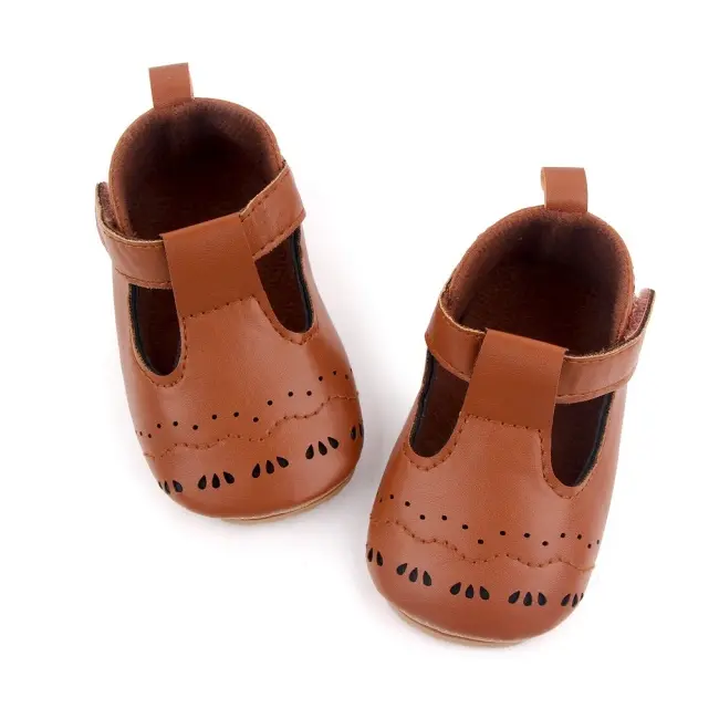 Pantofi maro pentru fetite - lolyta chd2646-va3