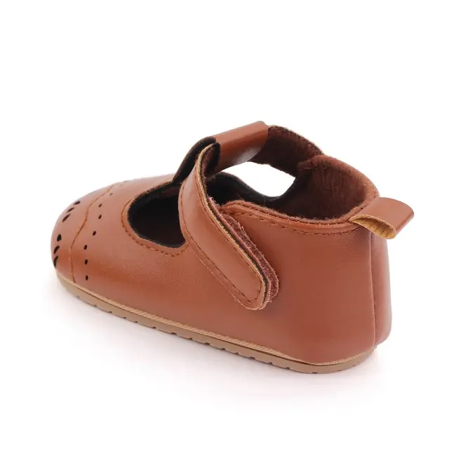 Pantofi maro pentru fetite - lolyta chd2646-va3