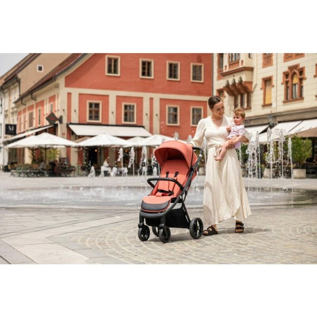Carucior sport, FreeON, Dynamic Pliabil automat, De la nastere pana la 22 kg, Cu spatar reglabil in 3 pozitii, Green BYN82580