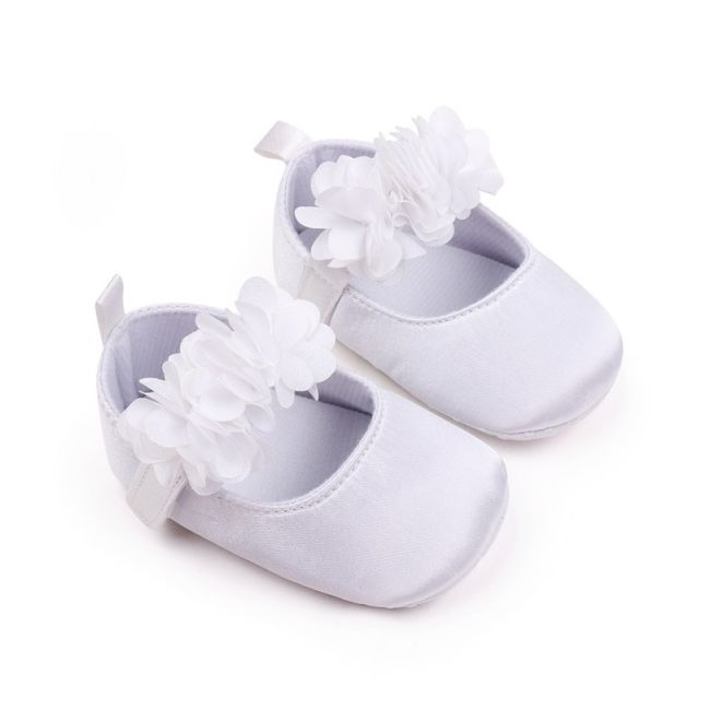 Pantofiori albi satinati cu floricele inserate csbhx3061-2-va5