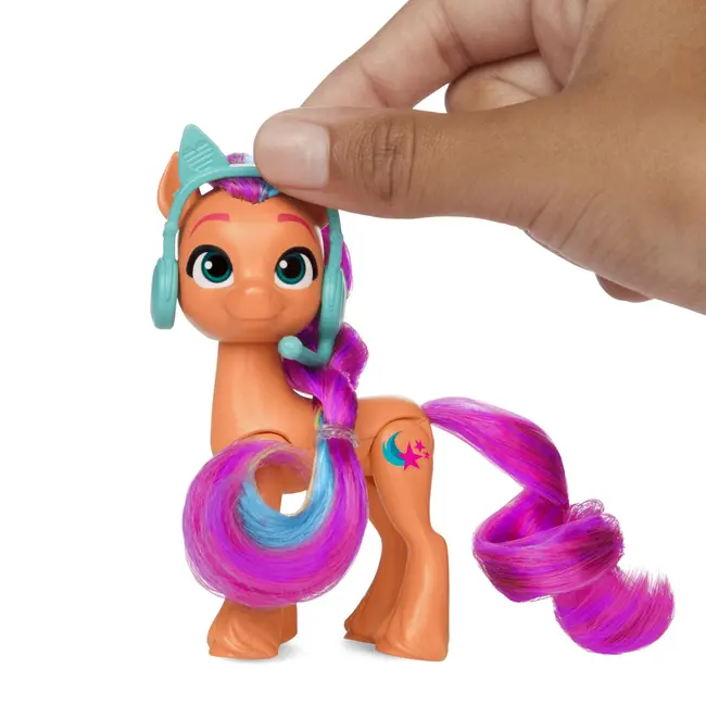 MY LITTLE PONY SUNNY STARSCOUT PE SCOOTER SET FIGURINA SI 4 ACCESORII VIVF8725_F8737