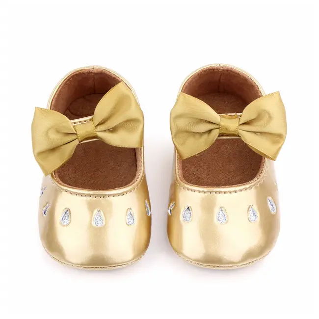 Pantofiori aurii din lac cu puncte argintii chd2585-3-va8