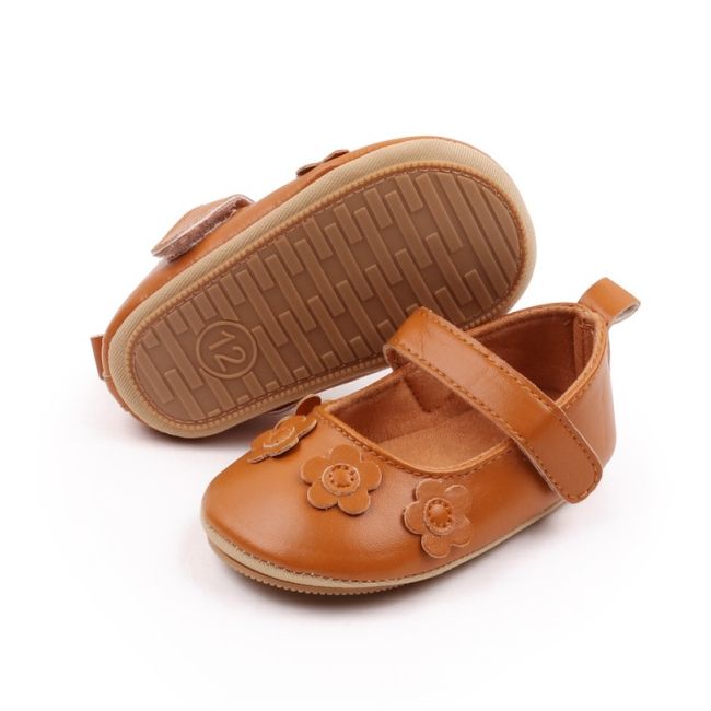 Pantofiori bebelusi maro din piele ecologica cu flori aplicate csssj3157-3-va6