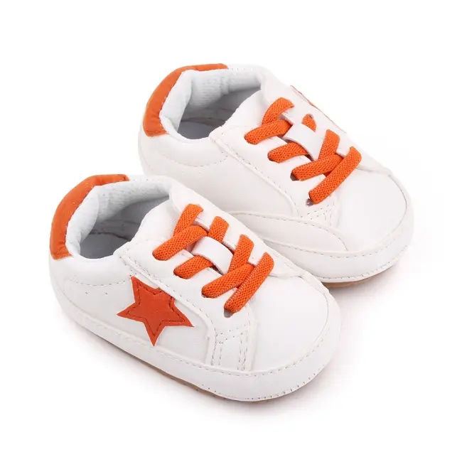 Adidasi albi cu steluta portocalie chd2641-1-va8