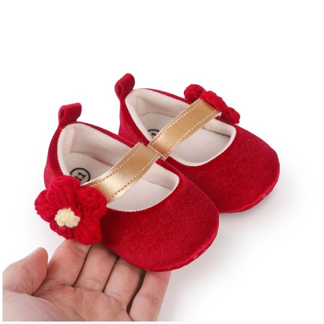 Pantofiori rosii din catifea cu floricica aplicata ch2226-1-va10
