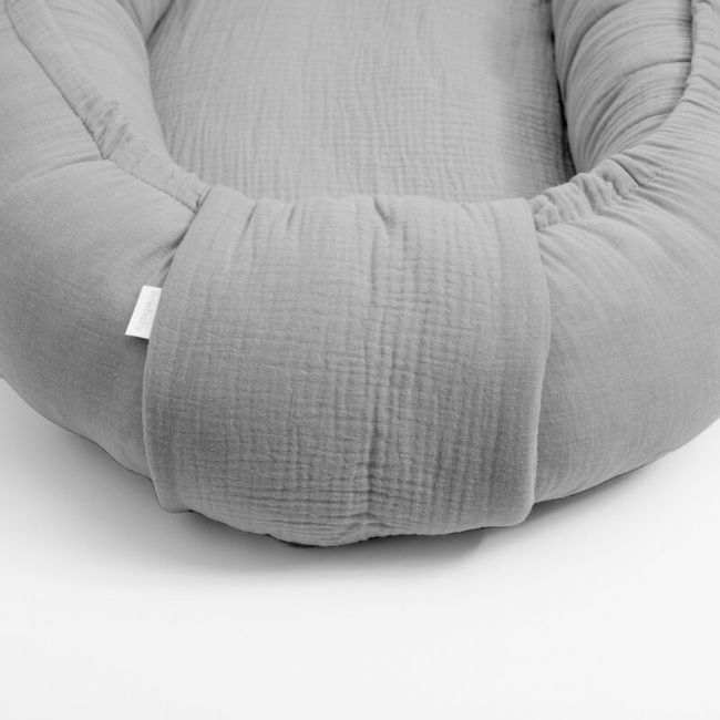 Cosulet bebelus, New Baby, Pentru dormit, Baby Nest 80 x 50 cm, Din muselina, Din materiale certificate Oeko Tex Standard 100, Light Grey BYN56726