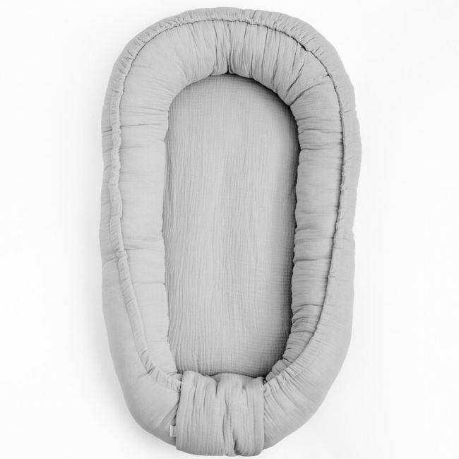 Cosulet bebelus, New Baby, Pentru dormit, Baby Nest 80 x 50 cm, Din muselina, Din materiale certificate Oeko Tex Standard 100, Light Grey BYN56726