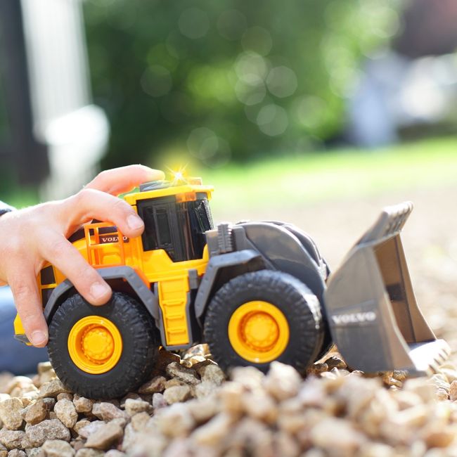 Buldozer dickie toys volvo wheel loader 23 cm cu lumini si sunete hubs203723006