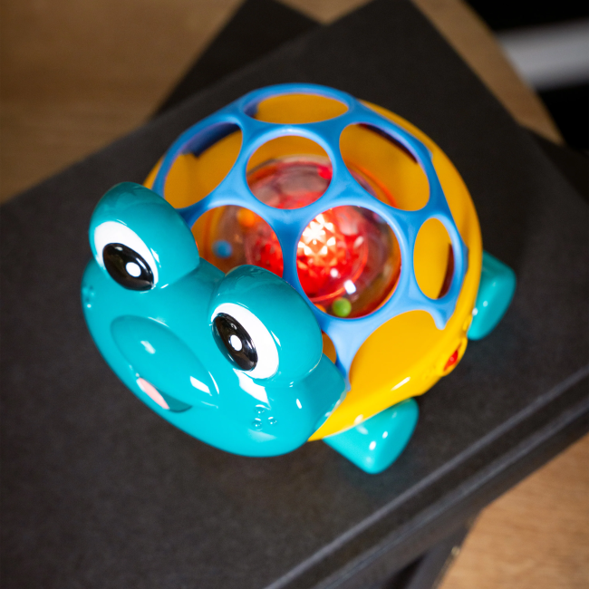 Baby einstein - masinuta cu zornaitoare curious car neptune oball bbb16766
