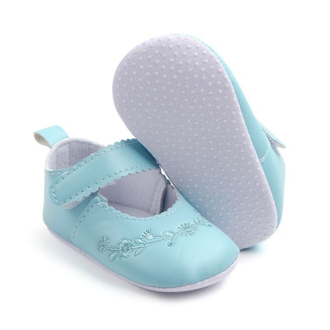 Pantofiori bleu cu broderii florale chd0133-4-va12