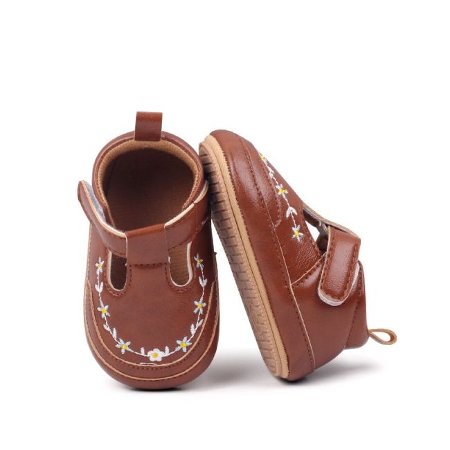Pantofiori maro cu broderie florala chbmb4001-1-va12