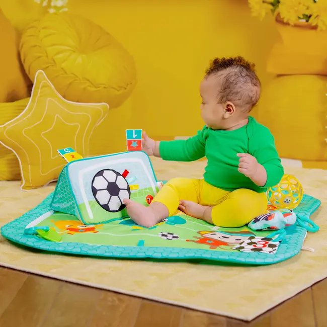 Bright starts - salteluta de activitati grip & kick oball bbb17165