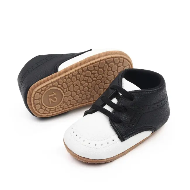 Pantofiori albi cu negru cu sireturi din elastic pentru baietei chm1994-2-va14