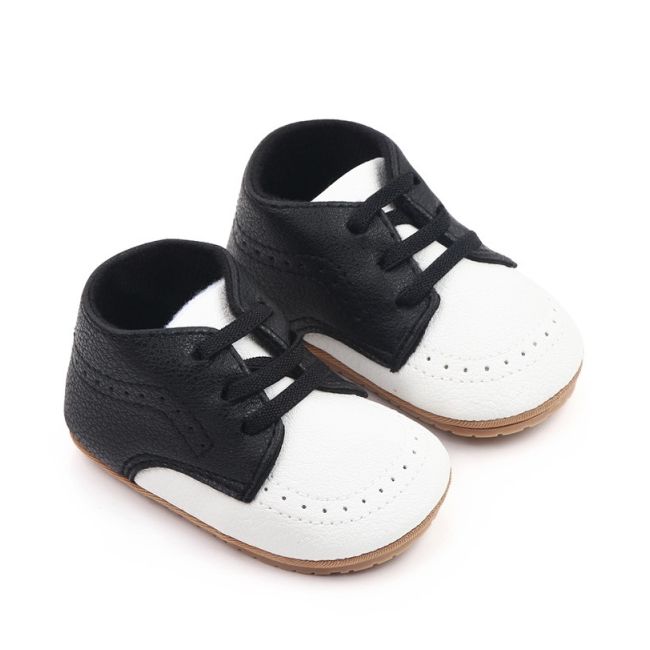 Pantofiori albi cu negru cu sireturi din elastic pentru baietei chm1994-2-va14