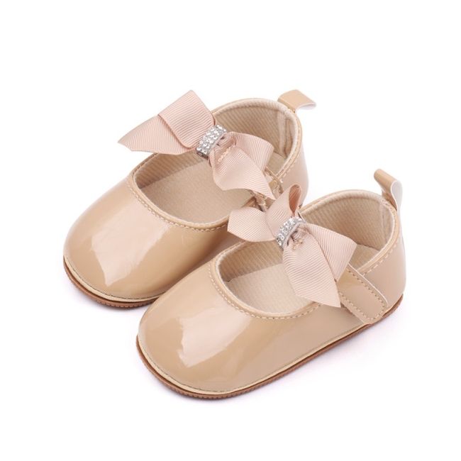 Pantofiori crem din lac cu fundita si strasuri csbhx3054-1-va16
