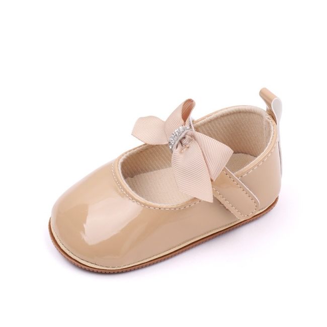 Pantofiori crem din lac cu fundita si strasuri csbhx3054-1-va16