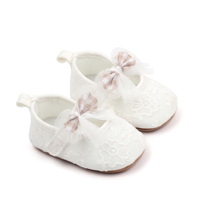 Pantofiori albi cu dantela inflorata csbxc3065-2-va18