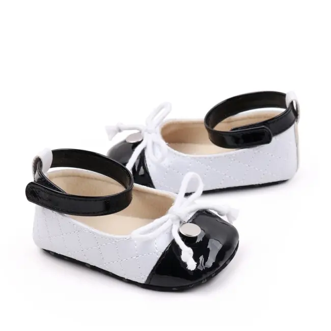Pantofiori eleganti alb cu negru pentru bebelusi chbjz3210-2-va17