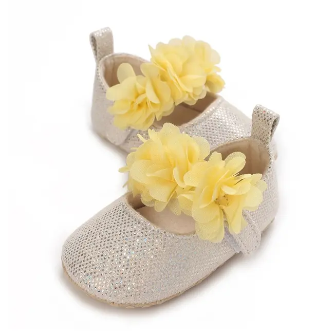 Pantofiori ivoire metalizat cu floricele galbene chj10-2-va17