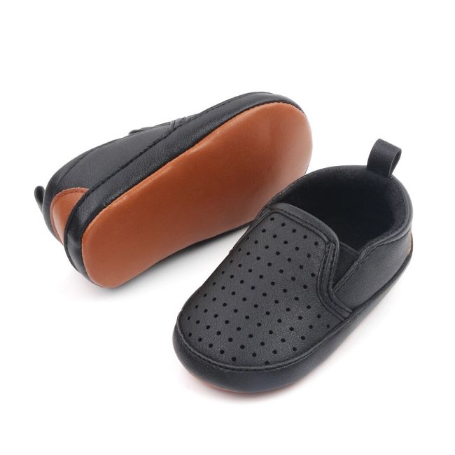 Pantofiori negri tip mocasinii cu perforatii chd2731-1-va3