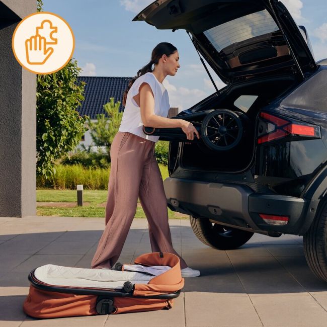 Carucior 3 in 1, Lionelo, Layla, Pana la 22 kg, Cadru aluminiu, Cu landou intarit si salteluta din spuma AirDots, Scoica auto, Reversibil, Cu ventilatie 3D, Cu accesorii, EN1888-1, EN1888-2, EN1466, Maro BYNLO-LAYLA_3IN1_BROWN_RUST