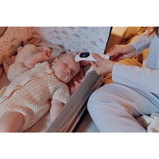 Termometru, Lionelo, FeverScan, Cu infrarosu, Fara contact, Rezultat ultrarapid, Potrivit si pentru alimente, Cu 4 moduri de functionare, Cu indicator LED si alarma sonora, Cu husa de depozitare BYNLOC-FEVERSCAN