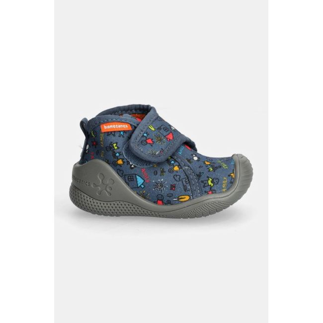 Incaltaminte de interior Biomecanics ZAPATILLA MY FAMILY (Marime: 18) JEM241156-A-18