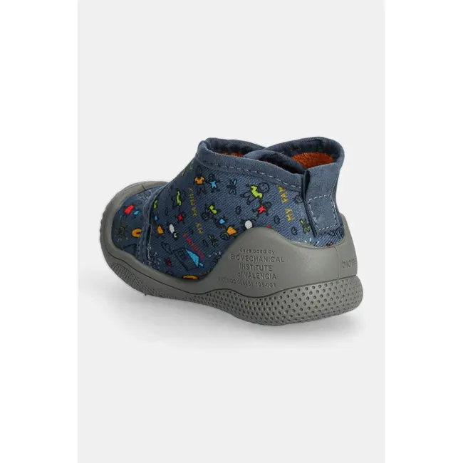 Incaltaminte de interior Biomecanics ZAPATILLA MY FAMILY (Marime: 20) JEM241156-A-20