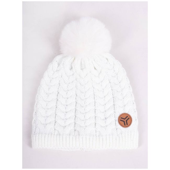 Fes de iarnă cu pompon și logo, alb czz-0499g