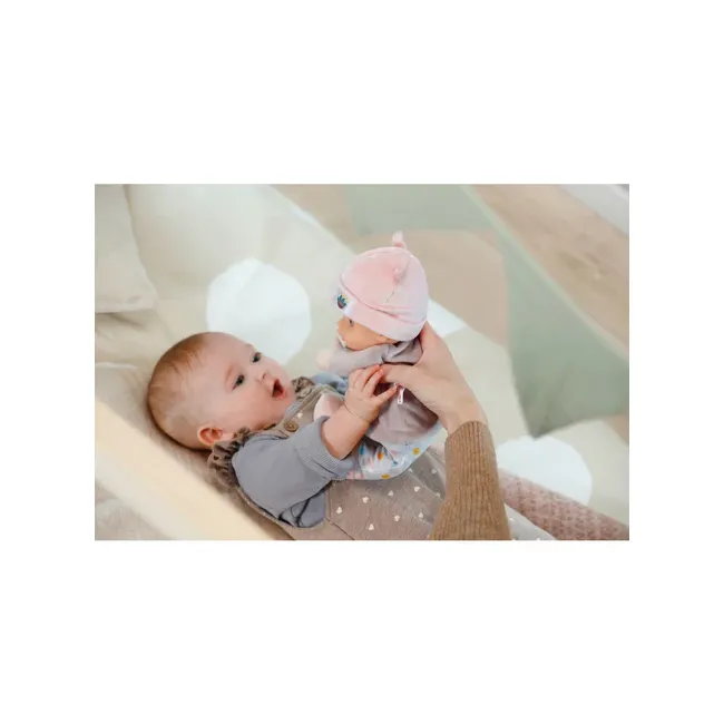 Zapf - Baby Annabell Bebelus cu caciulita mov 30 cm ARTZF710715