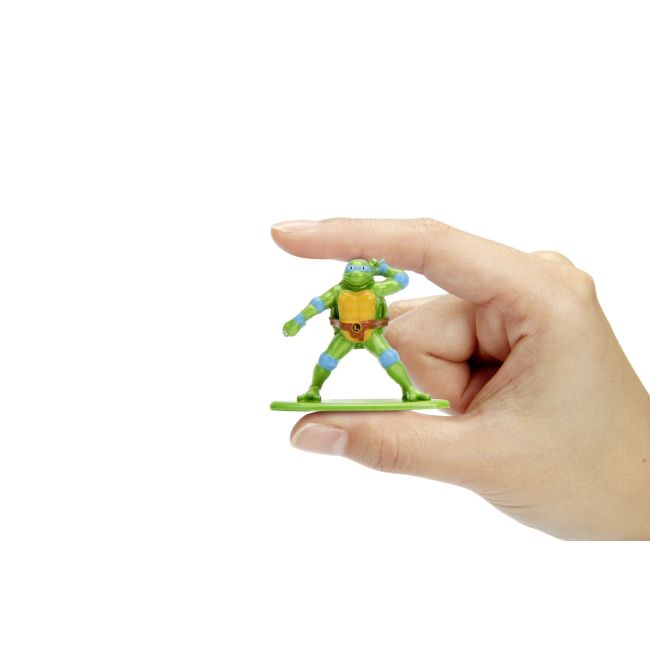 JADA FIGURINA METALICA TESTOASELE NINJA 4CM VIV253281001