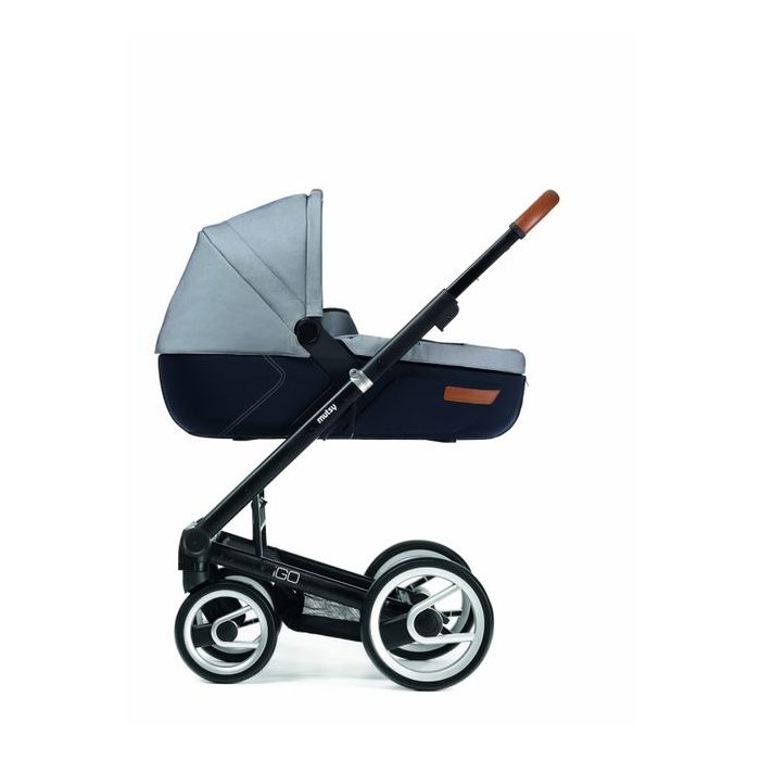 Mutsy igo urban sales nomad white blue