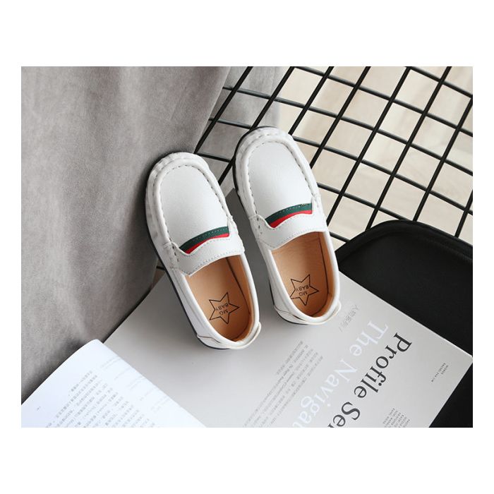 Pantofi eleganti albi tip mocasini pentru baietei (Marime Disponibila: Marimea 28) LIv358-1-SA48